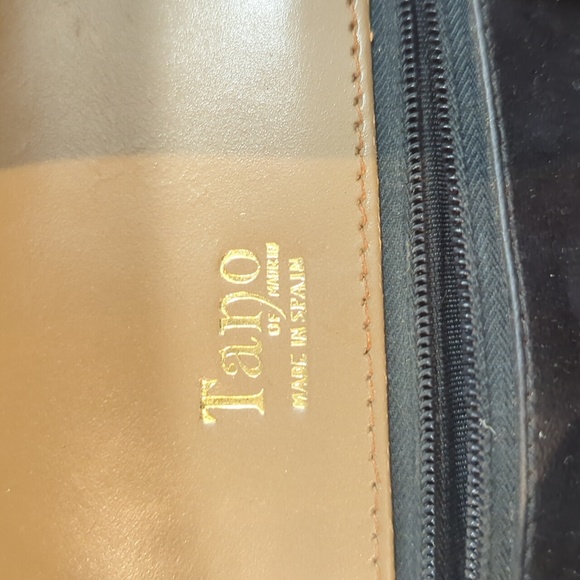 Vintage Tano by Madrid Small Tote - Picture 5 of 9